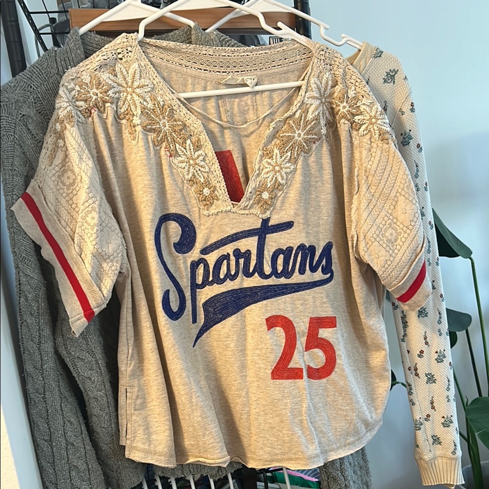 Size small free people jersey
